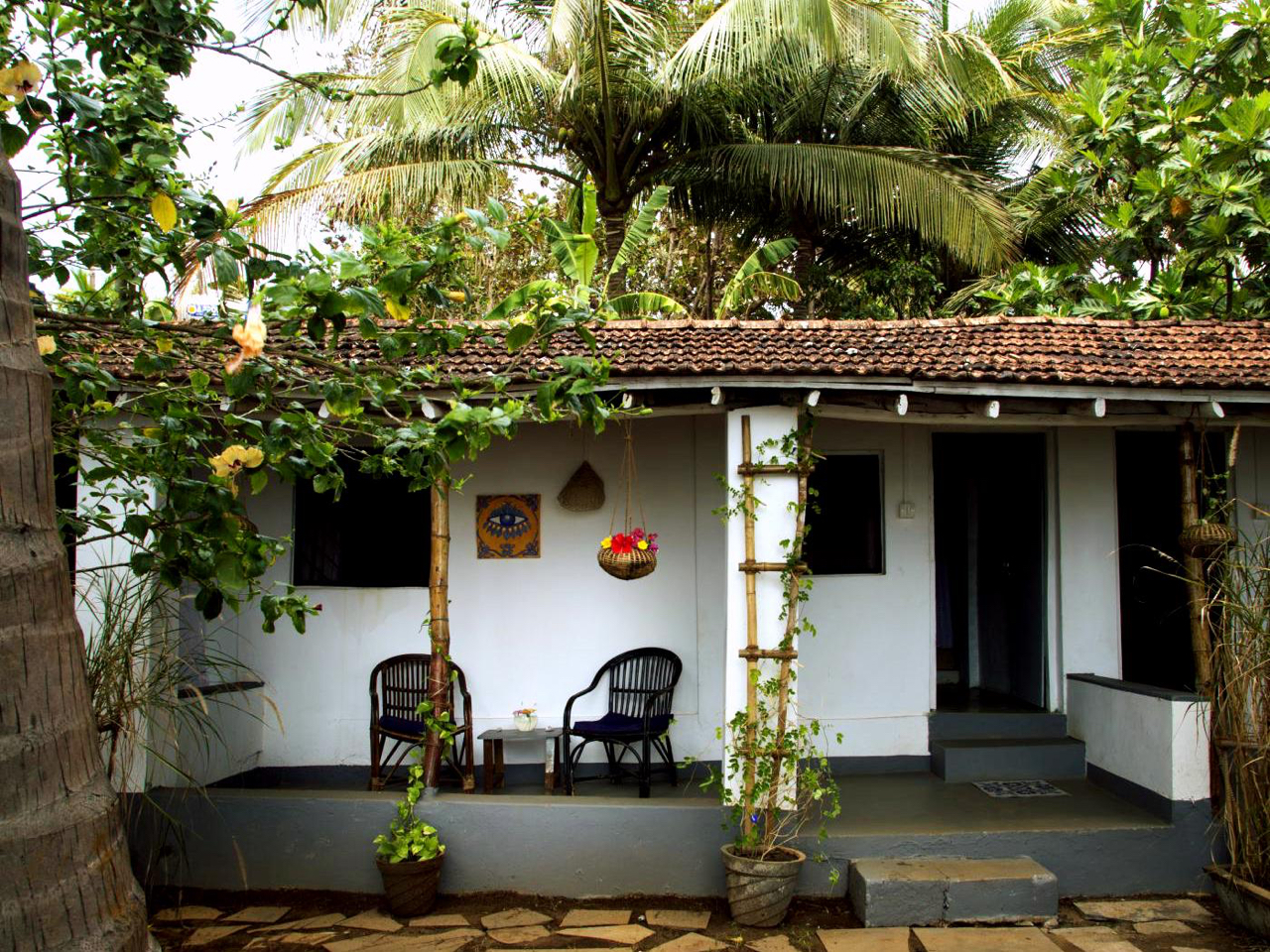 Yoga Explorers yoga retreat in South Goa - traditional Chira cabins 